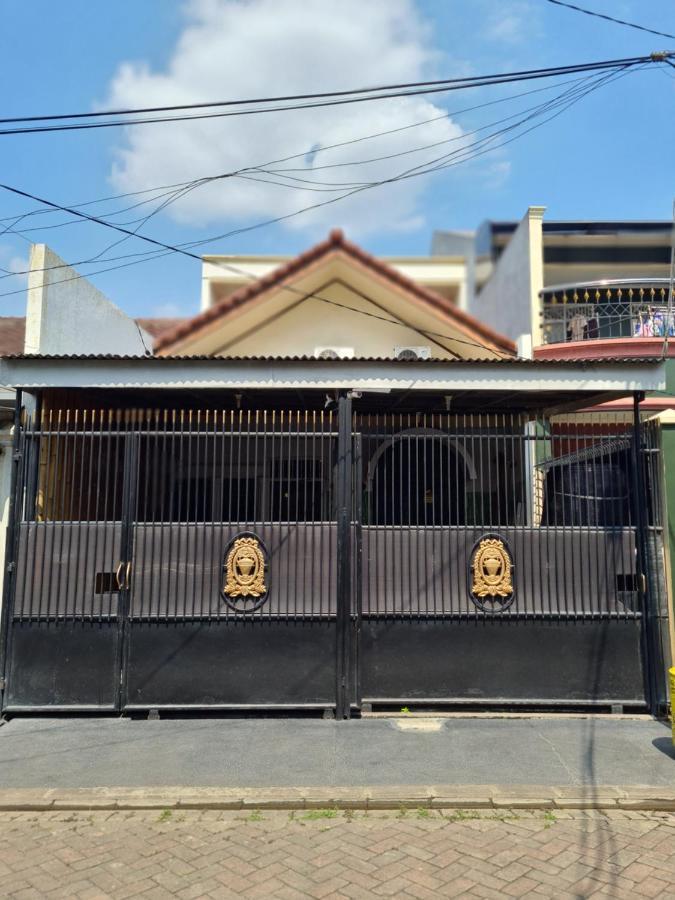 Traveller Home Tangerang Exteriér fotografie
