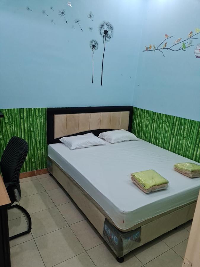 Traveller Home Tangerang Exteriér fotografie